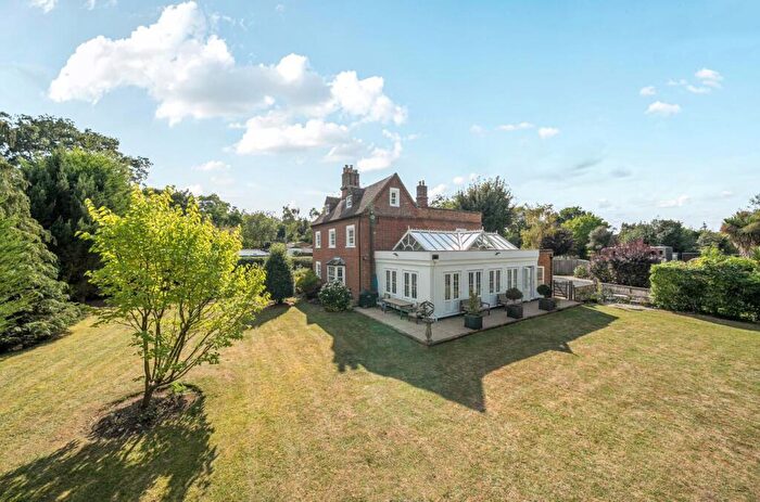 6 Bedroom Detached House For Sale In Regency Residence, Semi-Rural Fringes Of West Malling, ME19