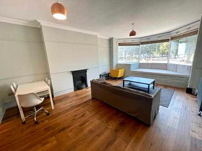 2 Bedroom Apartment To Rent In Old Steine, Brighton, BN1