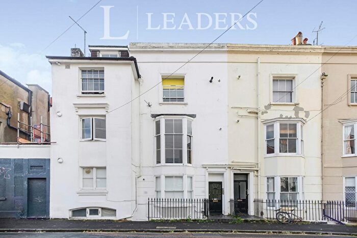 2 Bedroom Flat To Rent In Clarendon Place, Brighton, BN2