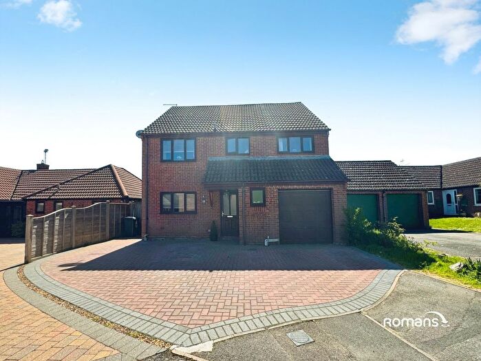 4 Bedroom Detached House For Sale In Lambs Row, Lychpit, Hampshire, RG24