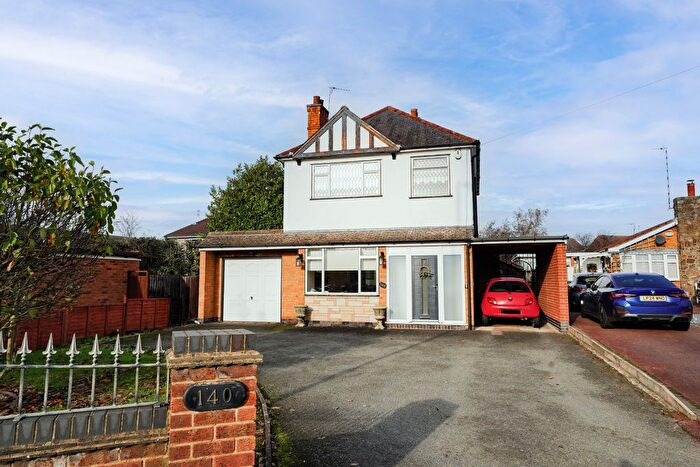 3 Bedroom Detached House For Sale In Little Glen Road, Glen Parva, Leicestershire, LE2