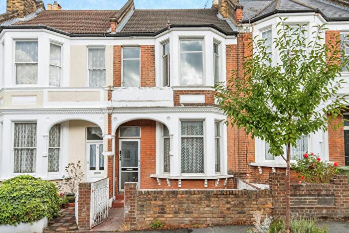 3 Bedroom Terraced House For Sale In Rembrandt Road, London, London, SE13