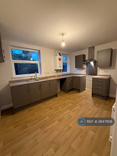 3 Bedroom Semi-Detached House To Rent In Carmount Road, Stoke-On-Trent, ST2