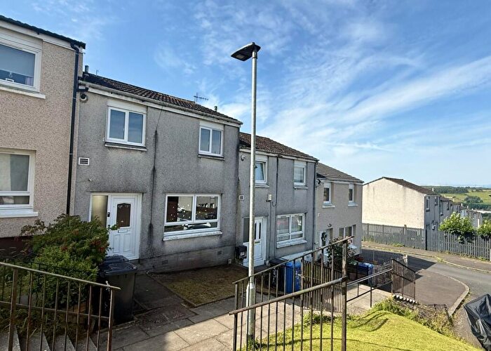 3 Bedroom Terraced House For Sale In Redburn, Alexandria, G83