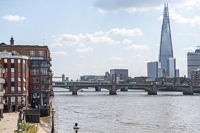 1 Bedroom Flat To Rent In High Timber Street, City, London, EC4V