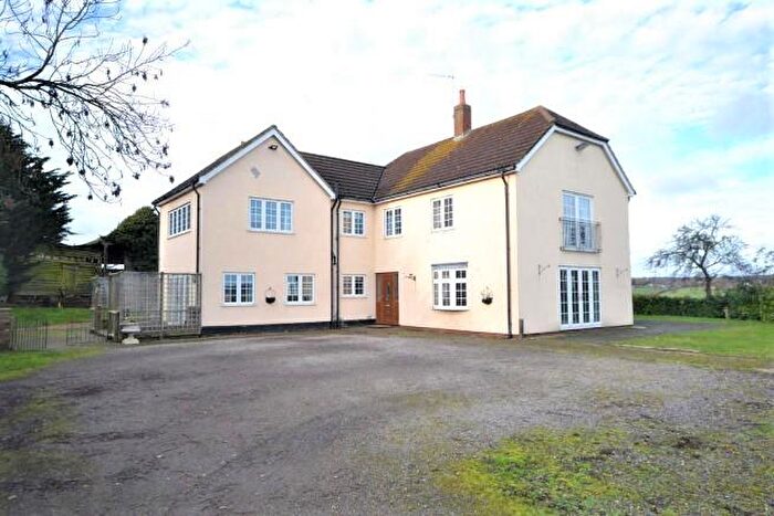 3 Bedroom Semi-Detached House To Rent In Coopersale Lane, CM16