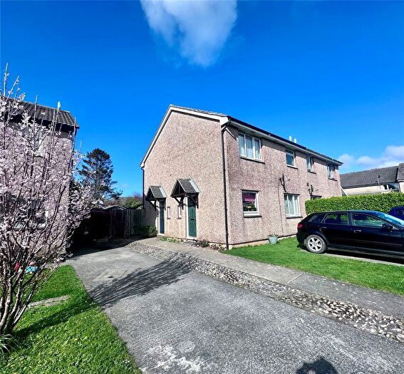 1 Bedroom Terraced House For Sale In Holly Close, Threemilestone, Truro, Cornwall, TR3