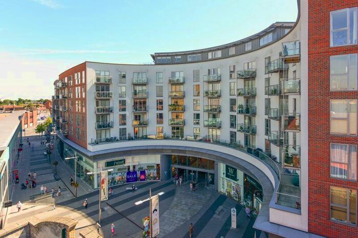 1 Bedroom Flat To Rent In The Heart, Walton-on-Thames, KT12