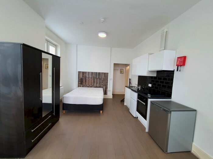 1 Bedroom Studio To Rent In Woolwich Road, London SE7