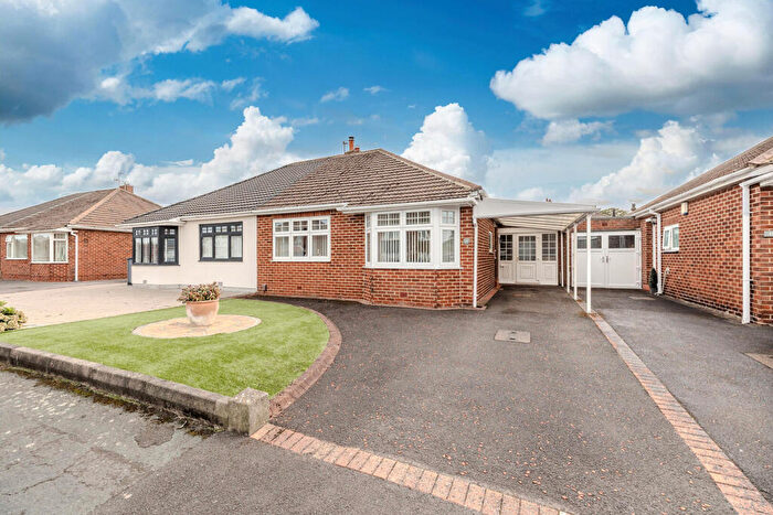 2 Bedroom Semi-Detached Bungalow For Sale In Brendale Avenue, Hillheads, Newcastle Upon Tyne, NE5