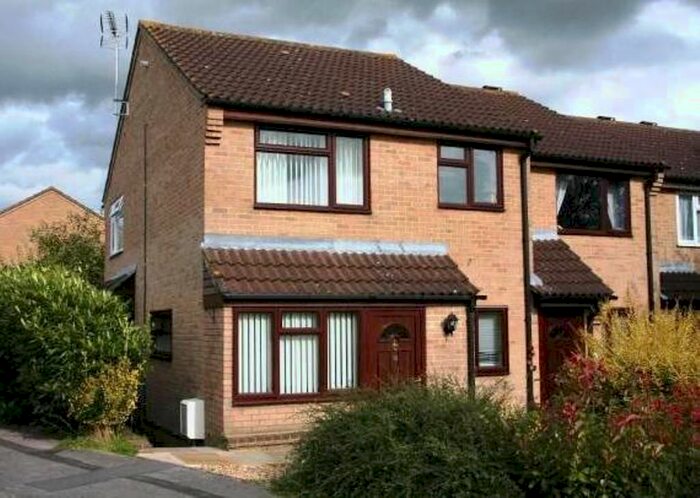 1 Bedroom Semi-Detached House To Rent In Weavers Crofts, Melksham SN12