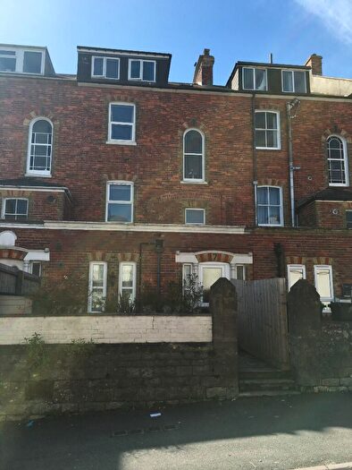1 Bedroom Flat To Rent In Wyke Road, Weymouth, Dorset, DT4