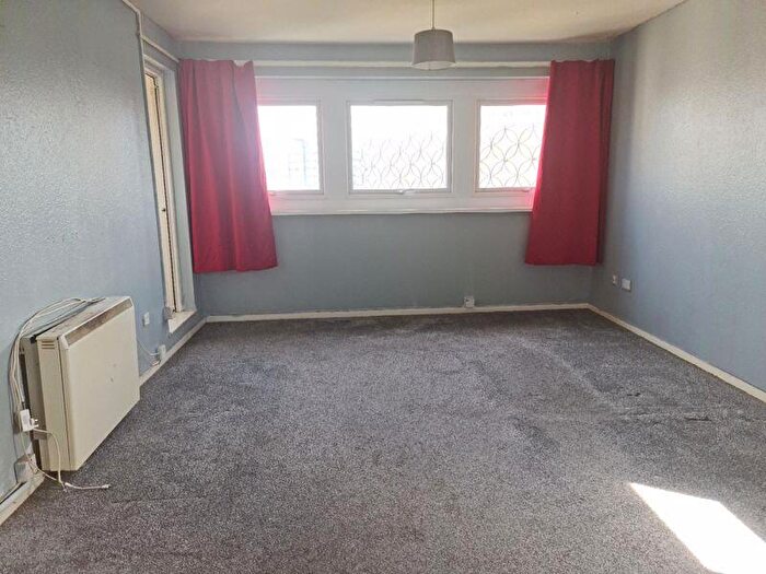 1 Bedroom Flat To Rent In Crescent Tower, Brindley Drive, Birmingham, B1