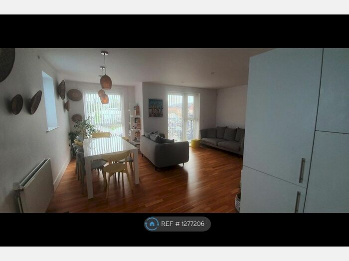 1 Bedroom Flat To Rent In Walthamstow, London E17