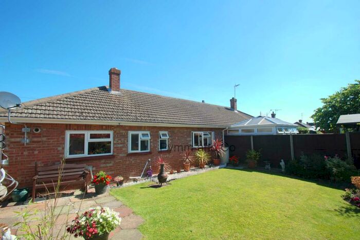2 Bedroom Semi-Detached Bungalow To Rent In Elizabeth Close, Norwich, NR7