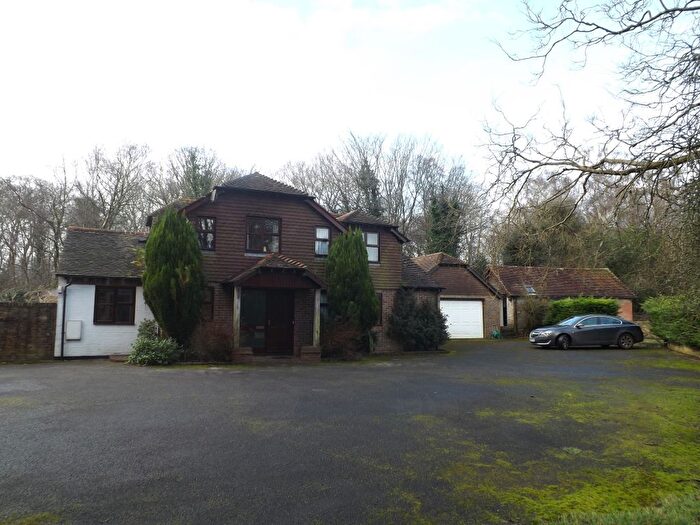 4 Bedroom Detached House To Rent In Cross In Hand, Heathfield, TN21
