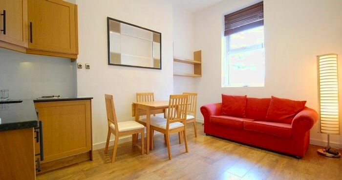 1 Bedroom Flat To Rent In Marylands Road, London, W9