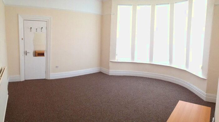 5 Bedroom Terraced House To Rent In Hallville Road, Allerton, Liverpool, L18