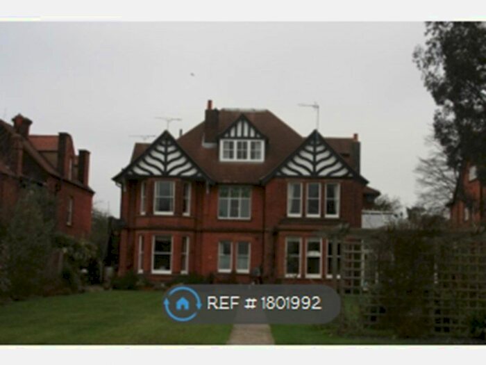 2 Bedroom Flat To Rent In Park Road, Ipswich, IP1