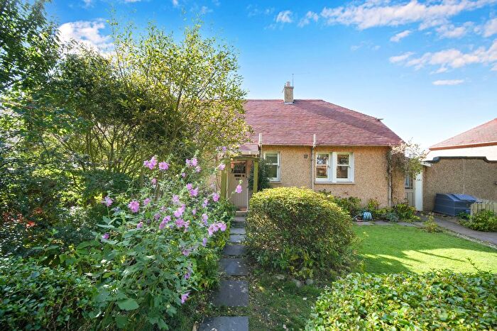 4 Bedroom Semi Detached House For Sale In Temple Village, Gorebridge, Midlothian, EH23