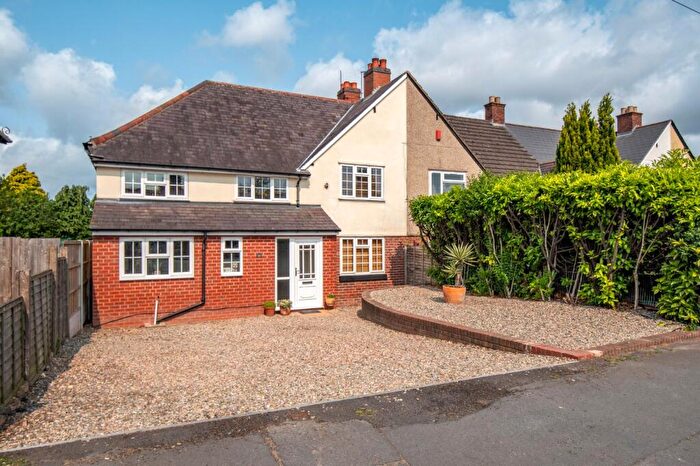 4 Bedroom End Of Terrace House For Sale In Grange Lane, Stourbridge, West Midlands, DY9