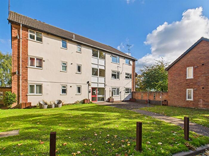 1 Bedroom Apartment For Sale In Kingston Rise, Willerby, HU10