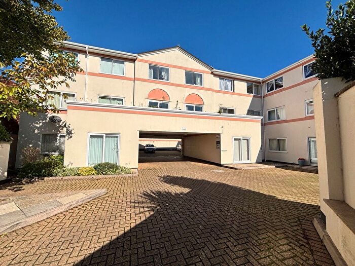 1 Bedroom Flat For Sale In Dawes Court, Fisher Street, Paignton, TQ4