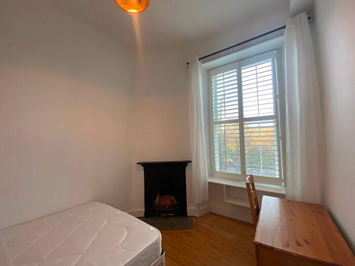 2 Bedroom Flat To Rent In Argyle Park Terrace, Meadows, Edinburgh, EH9
