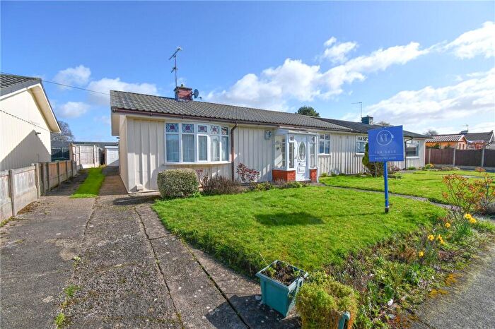3 Bedroom Bungalow For Sale In The Breck, Ellesmere Port, Cheshire, CH66