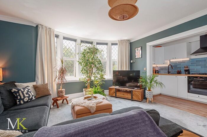 2 Bedroom Flat For Sale In Flat Summercraig, Milton Road, Bournemouth, BH8