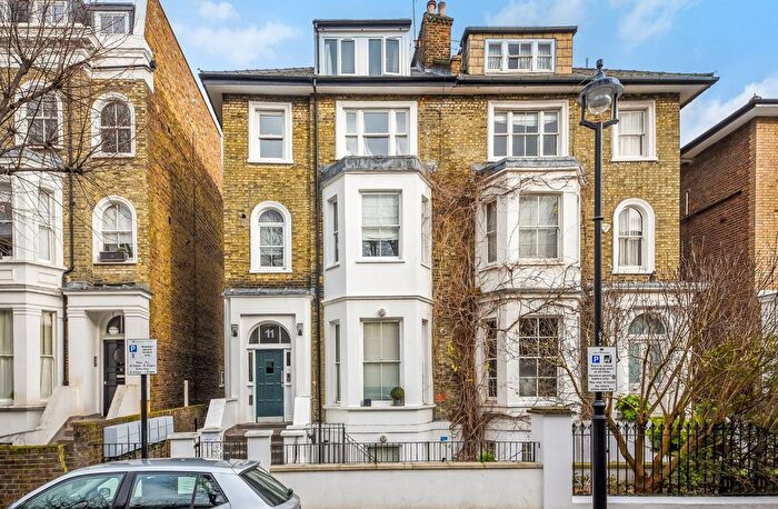 1 Bedroom Flat To Rent In Aldridge Road Villas, London, W11