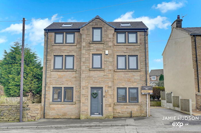 3 Bedroom Detached House For Sale In Ormerod Street, Worsthorne, Lancashire, BB10
