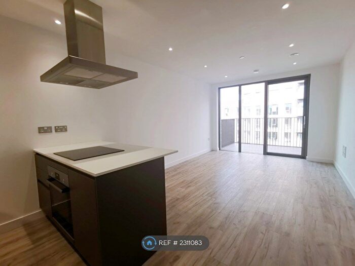 1 Bedroom Flat To Rent In Oldfield Lane North, Greenford, UB6