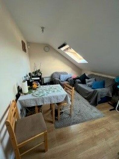 2 Bedroom Flat To Rent In Inman Road, London, Greater London, NW10