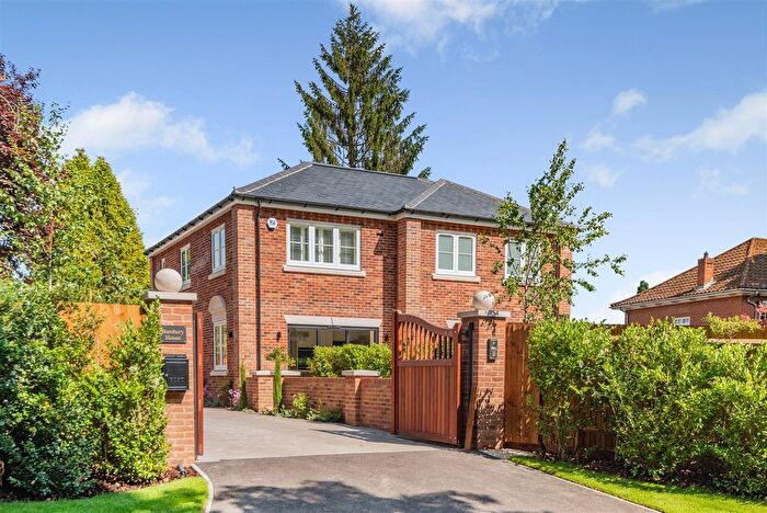 3 Bedroom Detached House For Sale In Coopers Hill Lane, Englefield Green, Egham, TW20