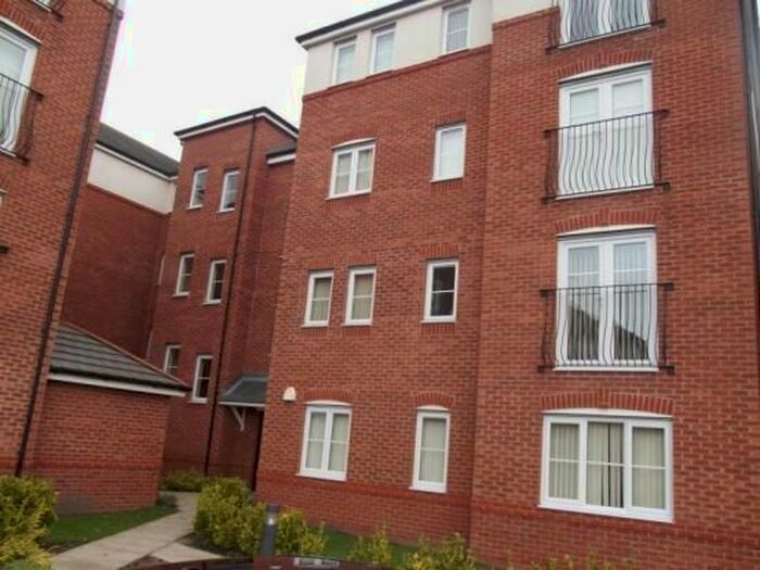 2 Bedroom Flat To Rent In St. Michaels View, Widnes WA8