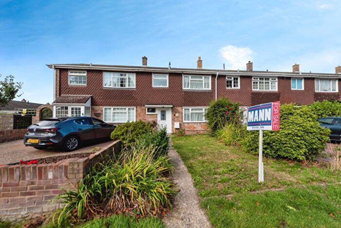 3 Bedroom Terraced House For Sale In Wych Lane, Gosport, Hampshire, PO13