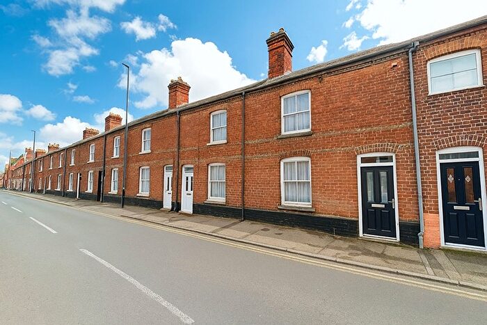 2 Bedroom Property To Rent In West Street, Cromer, NR27