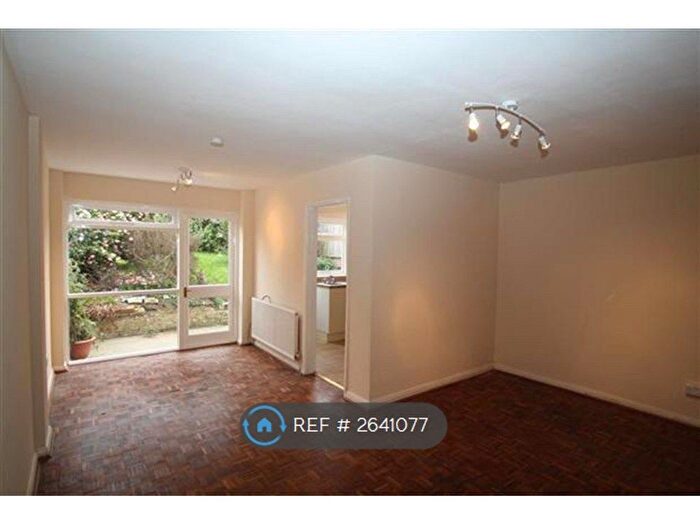 3 Bedroom End Of Terrace House To Rent In Wigram Road, London, E11