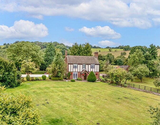 3 Bedroom Country House For Sale In Horseley Hill, Wolverley, DY11