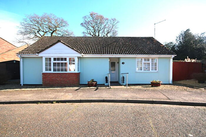 3 Bedroom Detached Bungalow For Sale In Barrett Close, King's Lynn, PE30