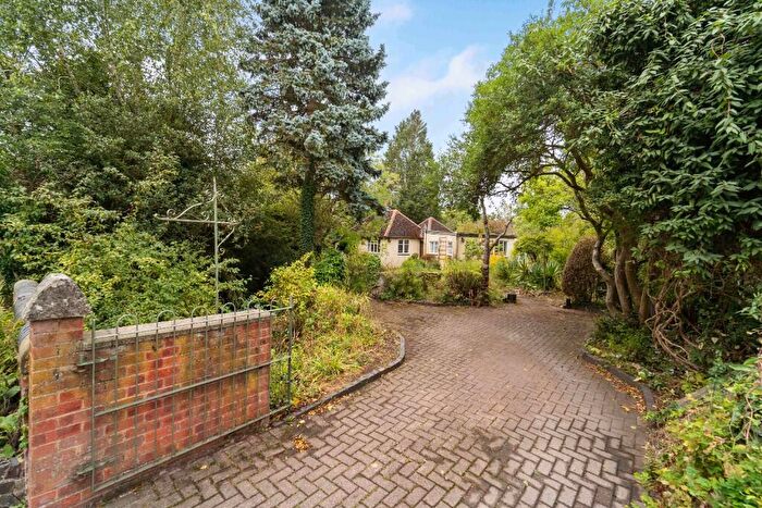 2 Bedroom Detached Bungalow For Sale In Foxbrook Bungalow, Old Warwick Road, Rowington, CV35
