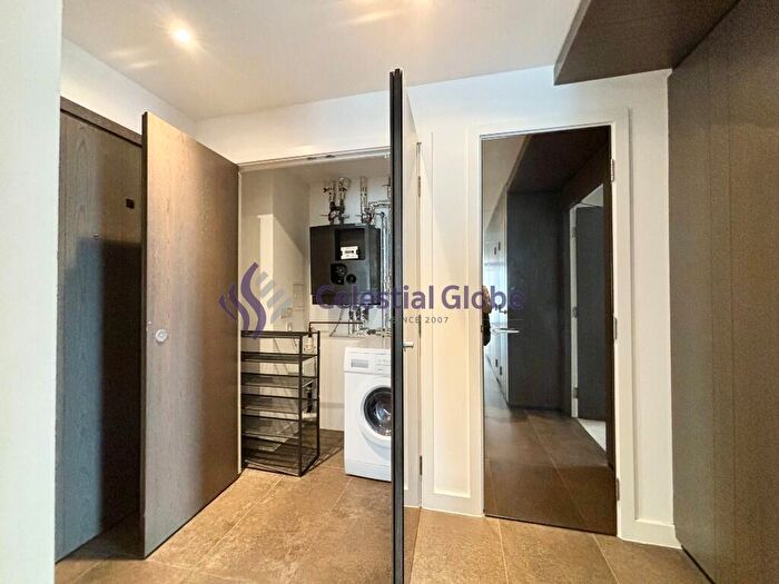 2 Bedroom Flat To Rent In City Road, London, EC1V