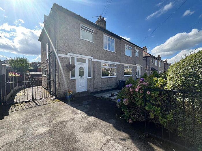 3 Bedroom Semi-detached House For Sale In Clare Road, Wyke, Bradford, BD12