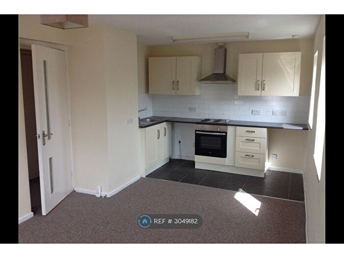 1 Bedroom Flat To Rent In St. Lukes Court, Willerby, HU10