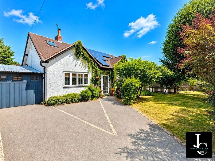 4 Bedroom Bungalow For Sale In Bridgnorth Road, Telford, TF3