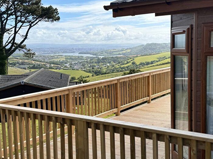 3 Bedroom Lodge For Sale In Whitsand Bay Fort Holiday Village, PL10