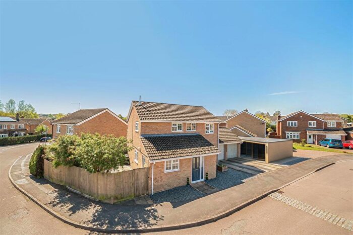 4 Bedroom Detached House For Sale In Kipling Drive, Towcester, NN12