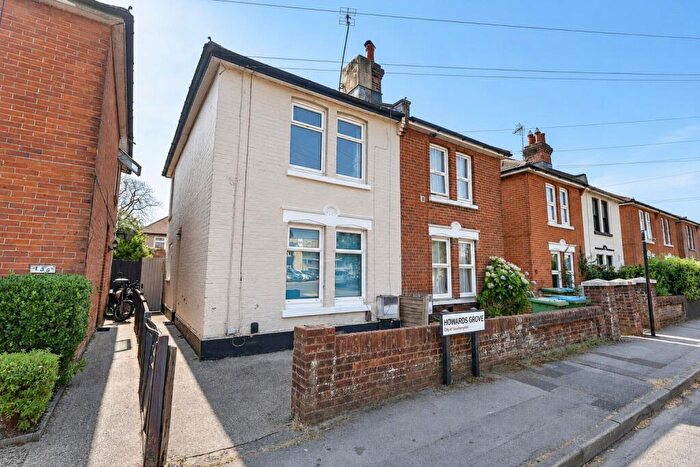 2 Bedroom Semi-Detached House For Sale In Shirley, Southampton, SO15