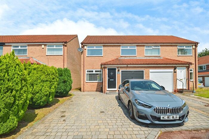 3 Bedroom Semi Detached House For Sale In Colpitt Close, Norton, Stockton-On-Tees, TS20